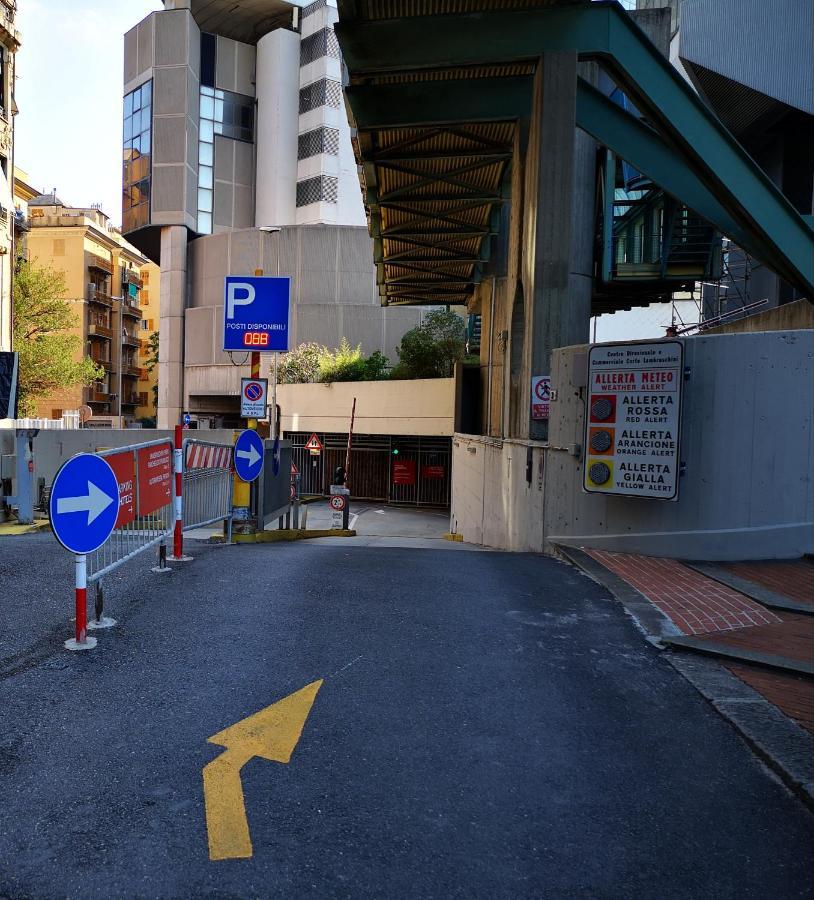 Lambruschini With View - Free Covered Parking * Genua