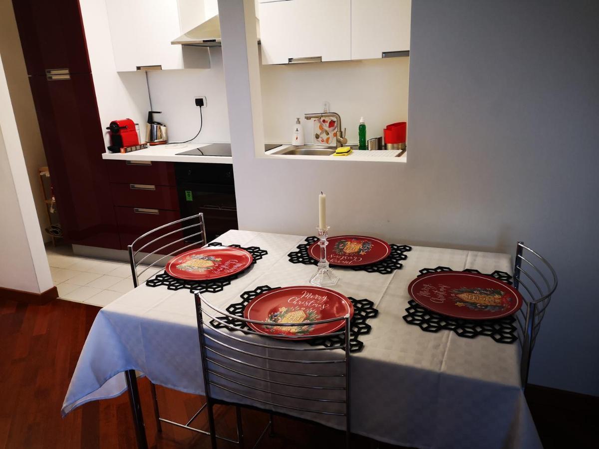Lambruschini With View - Free Covered Parking Apartment *